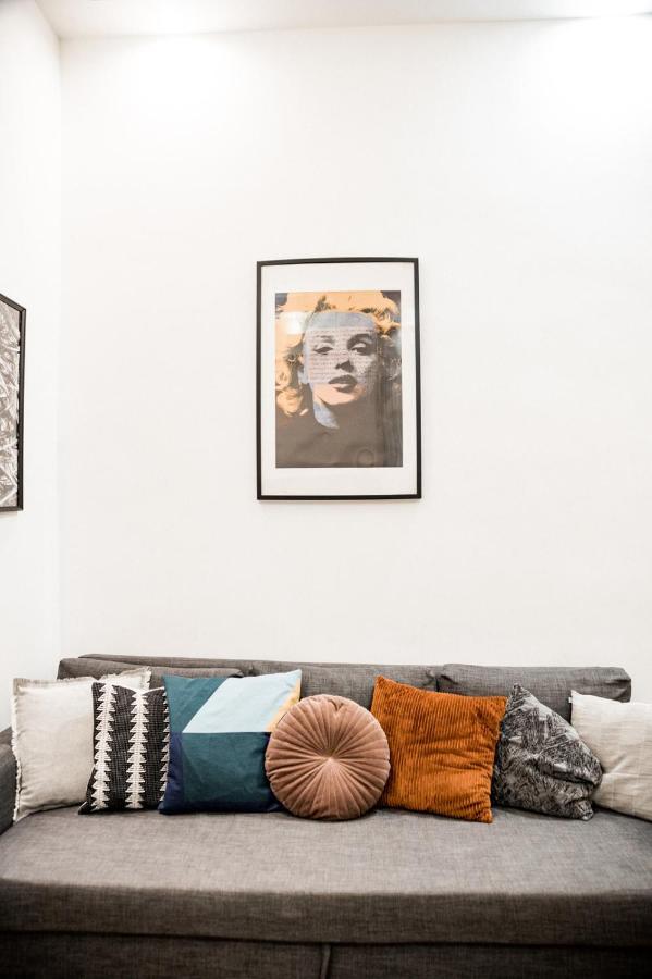 Stylish&Spacious ! Central location Kazincy Netflix Budapest Exterior foto